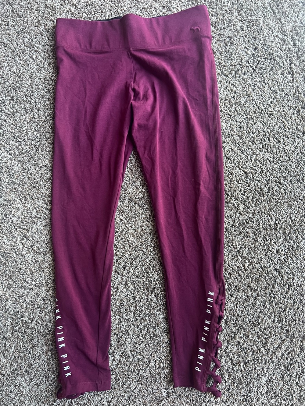 Victoria’s Secret PINK Burgundy Cutout Leggings Size Large